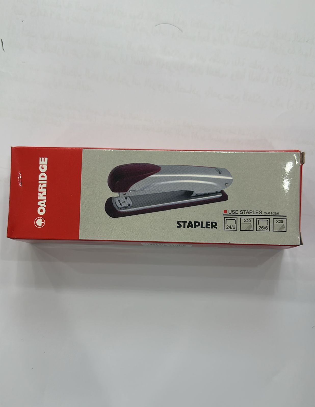 دباسة مكتبية من ماركة OAKRIDGE.