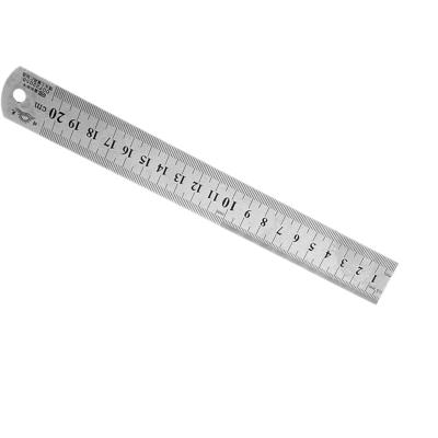 مسطرة حديد 20 سم